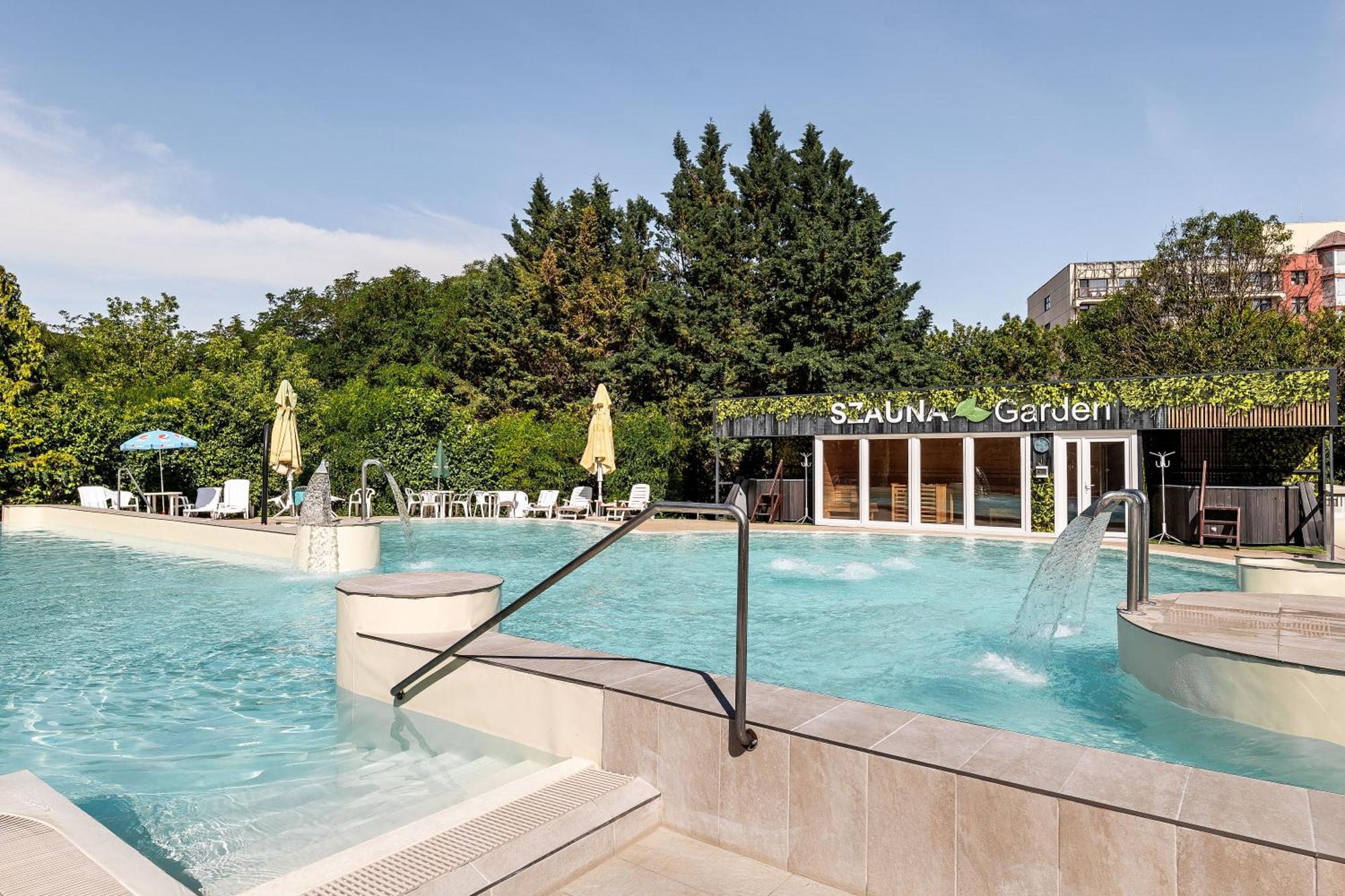 Thermal Hotel Garden Hajdúszoboszló Exterior foto